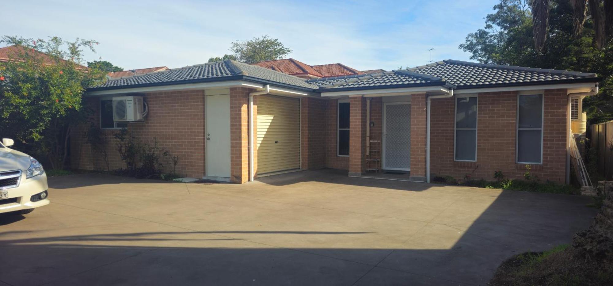 Convenient New Private Granny Flat *